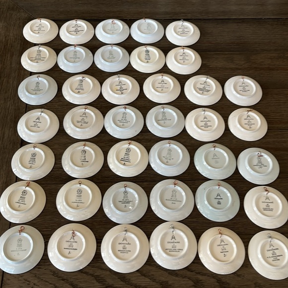 Royal Copenhagen Denmark Mini Plates Collection - 40 Plates - Picture 11 of 17